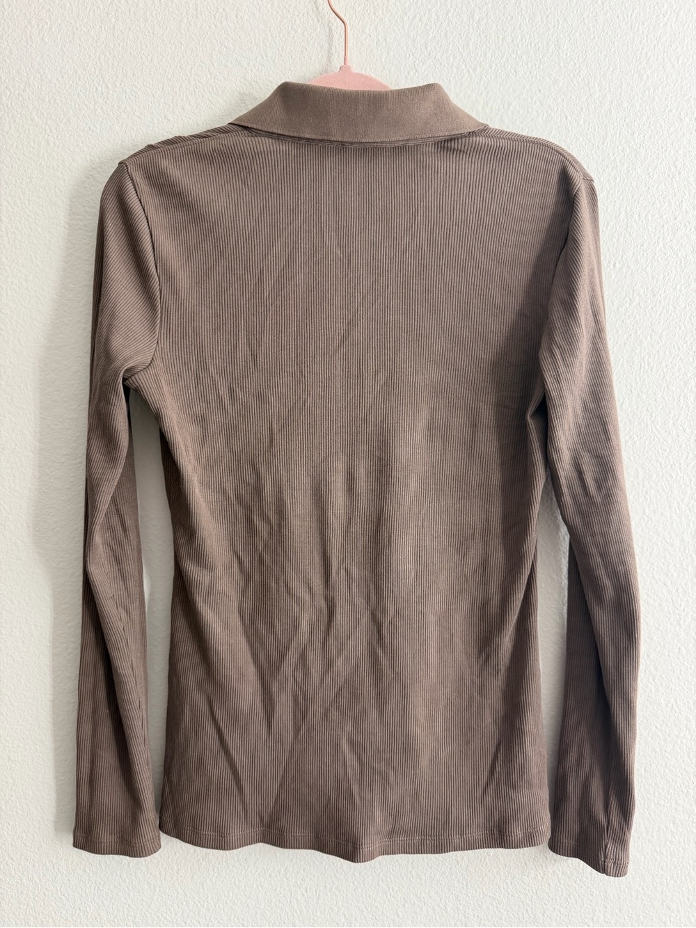 Theory Women’s Taupe Brown Button-Up Ribbed Knit Long-Sleeve Collared Shirt - Picture 2 of 4